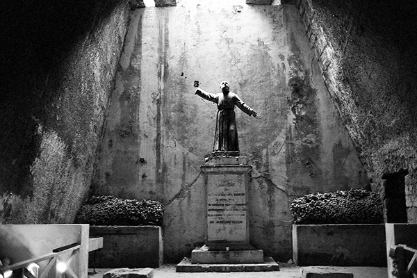 Ambiente Cimitero delle Fontanelle